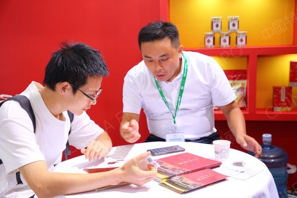 2024年南京連鎖加盟展覽會，創(chuàng)業(yè)不再孤單，與志同道合的伙伴一起前行